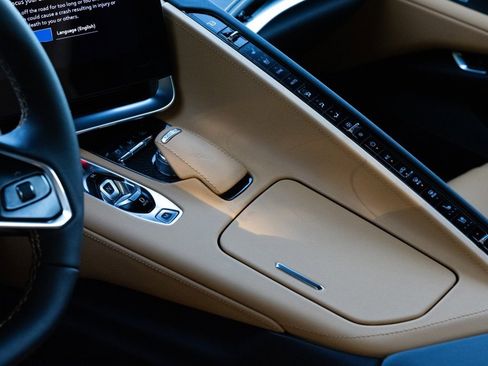 Used 2025 Chevrolet Corvette Z06 w/ Battery Protection Package image 12