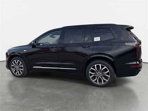 New 2025 Cadillac XT6 Sport w/ Technology Package image 4