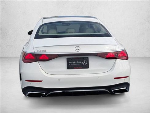 Used 2026 Mercedes-Benz E 350 4MATIC Sedan image 7