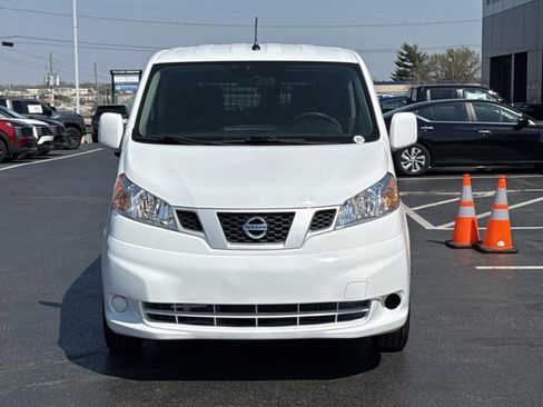 Used 2021 Nissan NV200 SV w/ Sliding Door Glass Package image 12