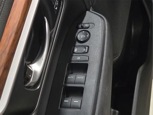 Used 2022 Honda CR-V EX-L image 14