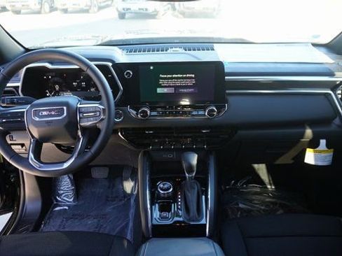 New 2025 GMC Canyon Elevation w/ Convenience Package image 22