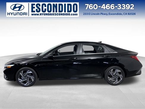 New 2026 Hyundai Elantra Limited image 2