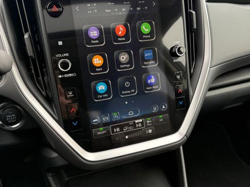 Certified 2025 Subaru Crosstrek 2.0i Premium image 11