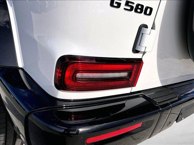 New 2027 Mercedes-Benz G 580 e image 26