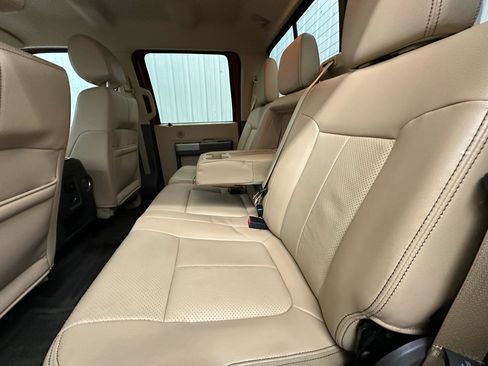 Used 2014 Ford F350 Lariat w/ Lariat Interior Package image 44