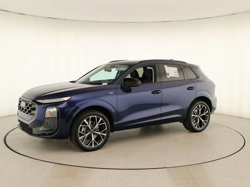 New 2026 Audi Q3 quattro 2.0T AWD/4WD image 13