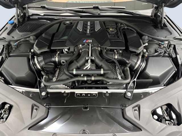 Used 2024 BMW M8 Competition AWD/4WD image 10