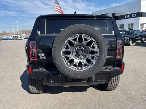 Used 2025 GMC Hummer EV 3X w/ LPO, Illumination Package image 4