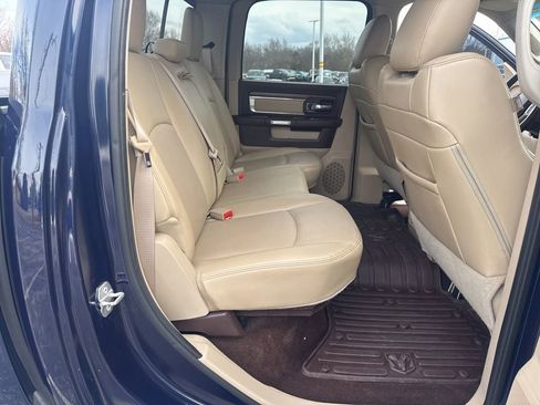 Used 2015 RAM 1500 Laramie w/ Convenience Group image 27