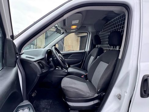 Used 2017 RAM ProMaster City Tradesman w/ Rear Back-up Camera Group image 5