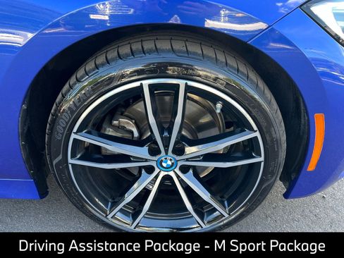 Used 2022 BMW 330e w/ M Sport Package RWD image 14