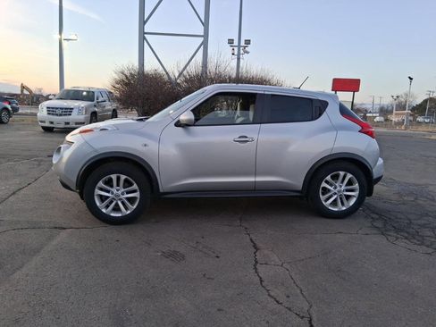 Used 2014 Nissan Juke SV image 5