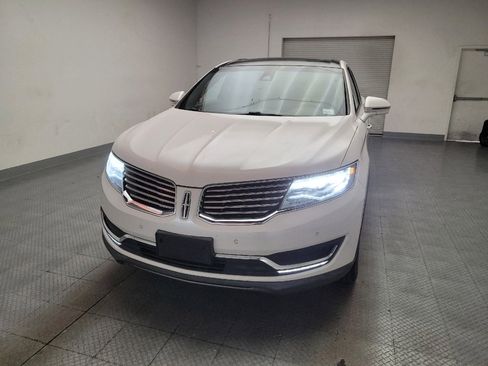 Used 2017 Lincoln MKX Reserve w/ Luxury Package AWD/4WD image 15