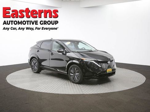 Used 2023 Nissan Ariya AWD image 47