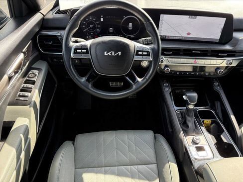 Used 2024 Kia Telluride SX Prestige X-Line image 4