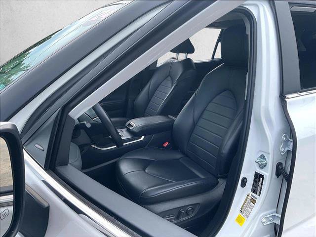 Used 2024 Toyota Highlander XLE FWD image 25