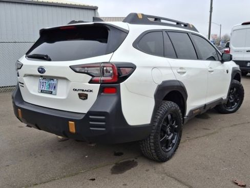 Used 2022 Subaru Outback Wilderness image 5