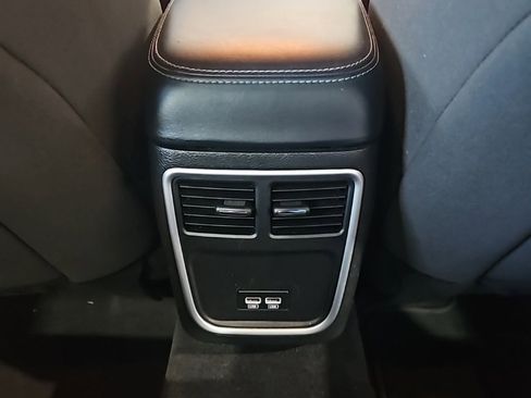 Used 2023 Dodge Charger SXT image 17