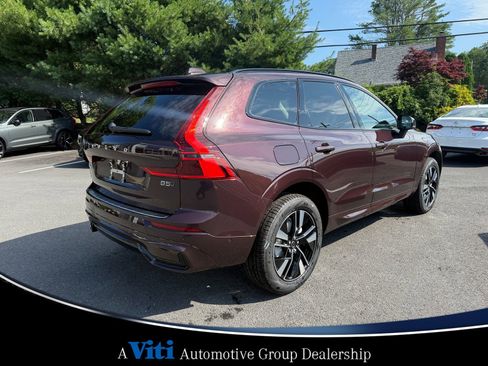 Used 2026 Volvo XC60 B5 Plus w/ Protection Package Premier image 8