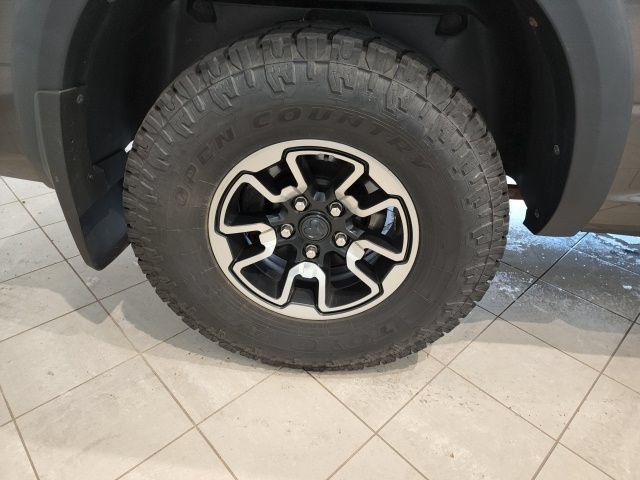 Used 2016 RAM 1500 Rebel w/ Luxury Group AWD/4WD image 4
