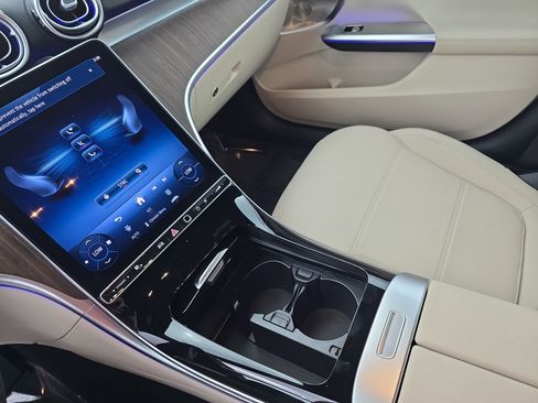 New 2026 Mercedes-Benz C 300 4MATIC Sedan image 24