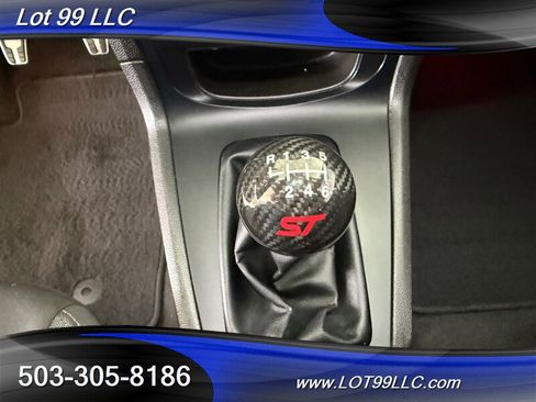 Used 2015 Ford Fiesta ST FWD image 13