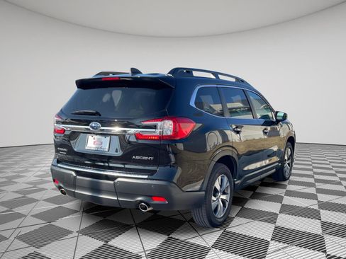 Certified 2025 Subaru Ascent Premium image 6