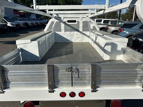 Used 2020 Ford F350 XL w/ Power Equipment Group RWD image 11