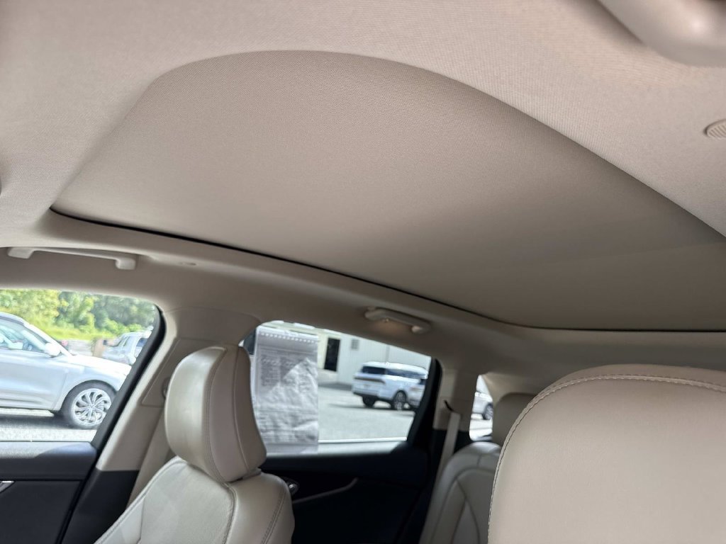 Certified 2021 Lincoln Nautilus Reserve AWD/4WD image 32