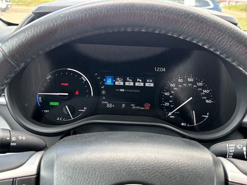 Used 2025 Toyota Sienna XLE FWD image 26