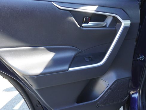 Used 2021 Toyota RAV4 XLE w/ XLE Grade Weather Package image 14