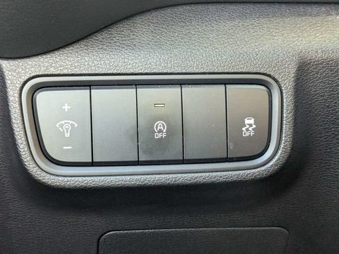 Used 2020 Kia Soul LX FWD image 21