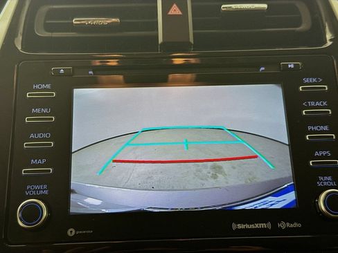 Used 2021 Toyota Prius Prime LE FWD image 16