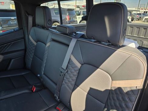New 2026 GMC Canyon Denali AWD/4WD image 17