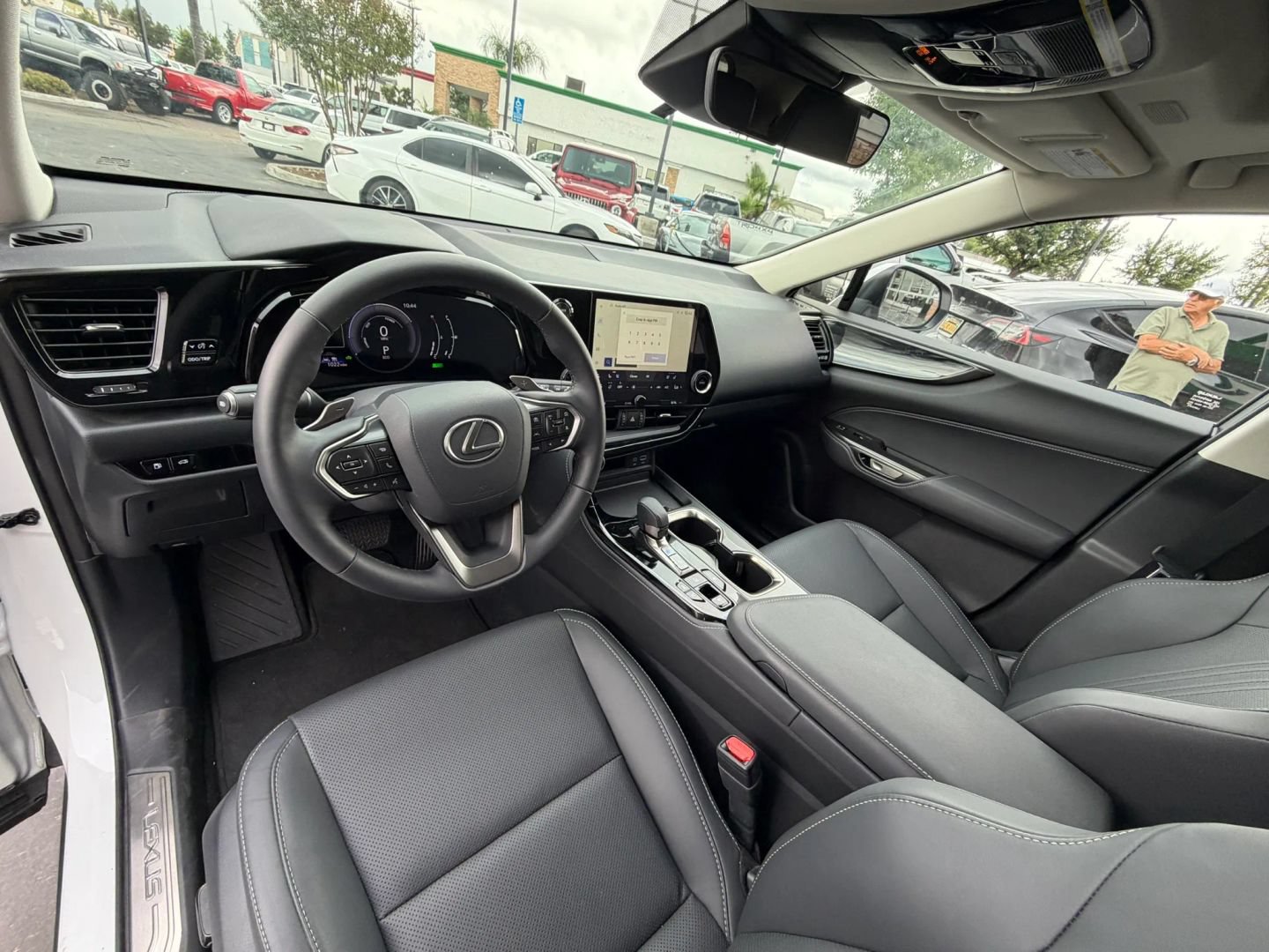 Used 2025 Lexus NX 350h AWD w/ Cold Area Package image 19