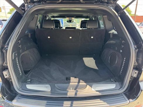 Used 2020 Jeep Grand Cherokee Trailhawk AWD/4WD image 10