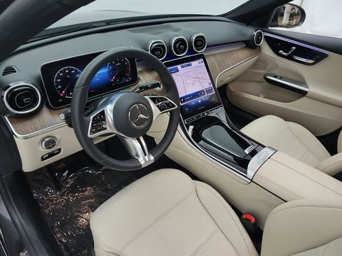 Used 2024 Mercedes-Benz C 300 Sedan image 11