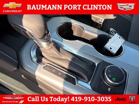Used 2024 Chevrolet Blazer LT w/ Convenience Package FWD image 25
