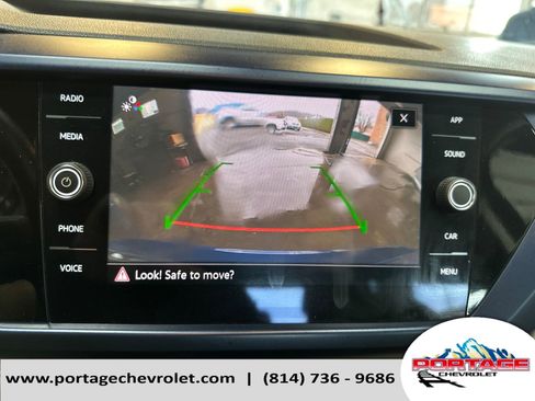 Used 2024 Volkswagen Taos SE image 23