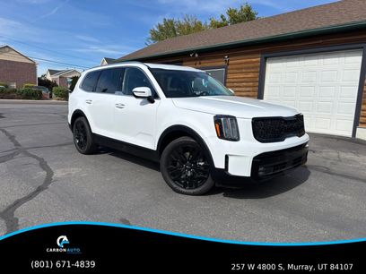 Used 2025 Kia Telluride SX