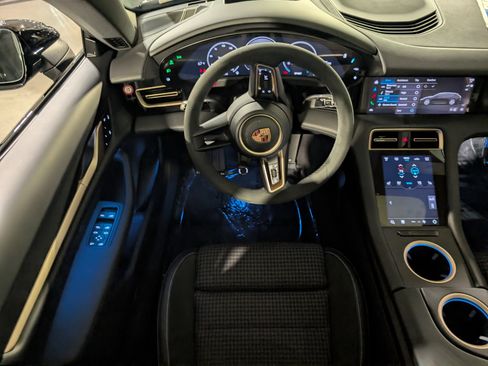 New 2026 Porsche Taycan 4 Cross Turismo image 6