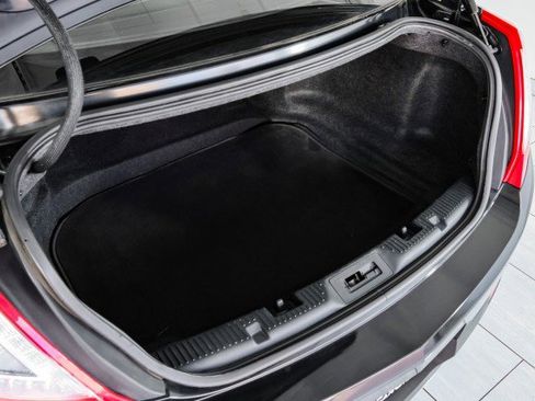 Used 2015 Lincoln MKS w/ Equipment Group 101A image 55