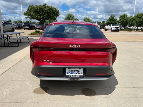 New 2026 Kia K4 FWD image 6