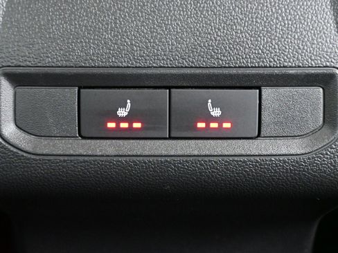 Used 2022 Volkswagen Jetta SEL FWD image 19