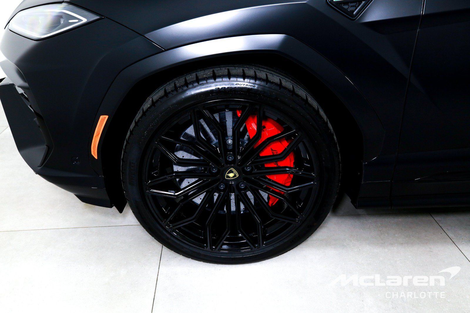 Used 2025 Lamborghini Urus S AWD/4WD image 40