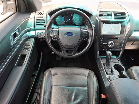 Used 2017 Ford Explorer Sport AWD/4WD image 11