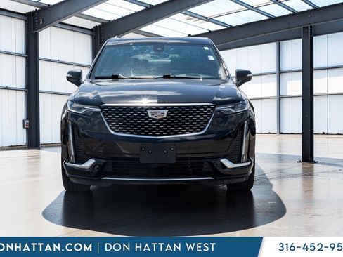 Used 2022 Cadillac XT6 Premium Luxury w/ Technology Package FWD image 25