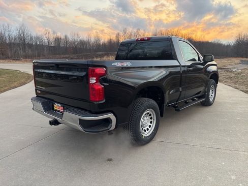 New 2026 Chevrolet Silverado 1500 W/T w/ WT Value Package AWD/4WD image 9