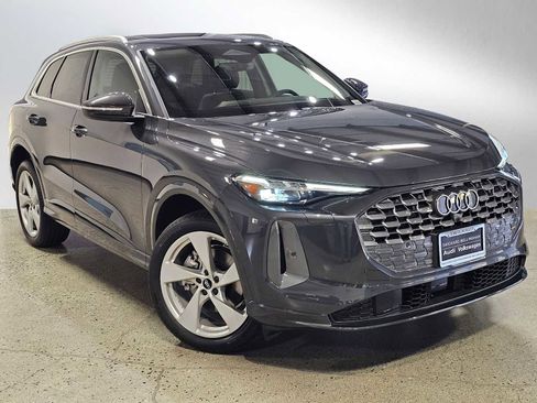 New 2025 Audi Q5 Premium Plus image 1